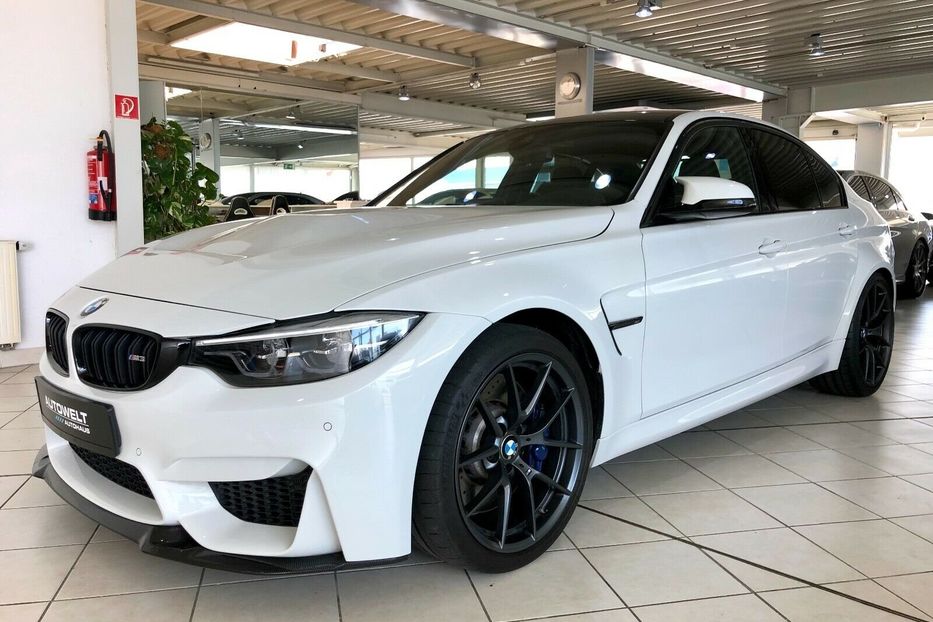 Продам BMW M3 CS 2019 года в Киеве