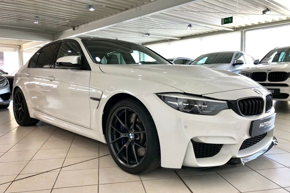 Продам BMW M3 CS 2019 года в Киеве