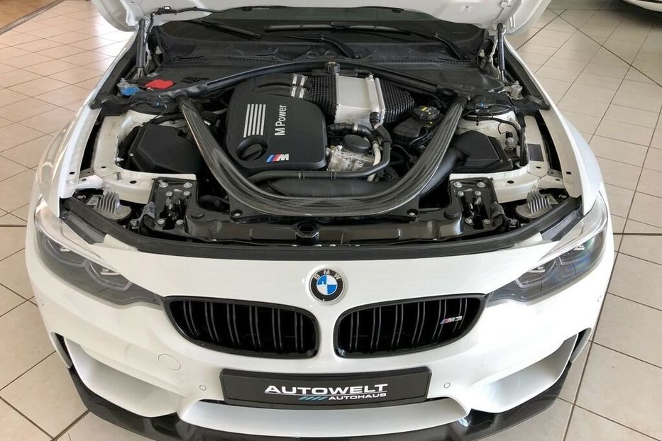 Продам BMW M3 CS 2019 года в Киеве