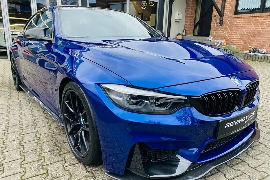 Продам BMW M4 CS M-PERFORMANCE 2019 года в Киеве