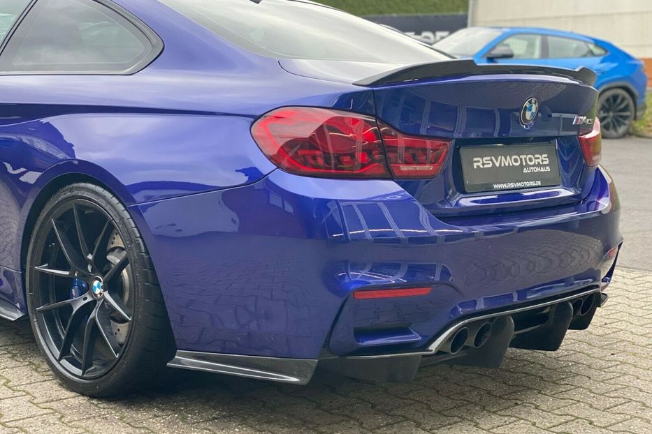 Продам BMW M4 CS M-PERFORMANCE 2019 года в Киеве