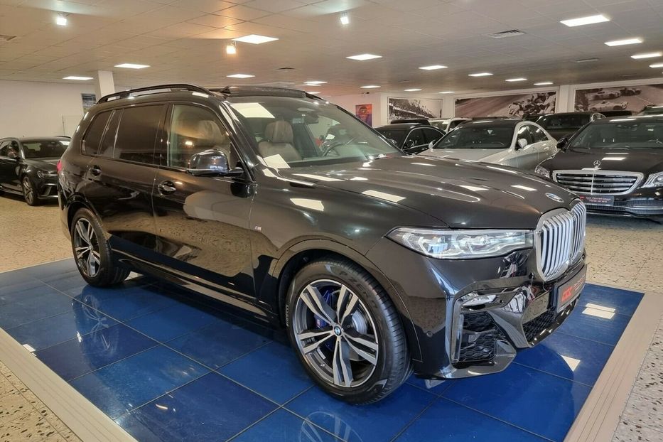 Продам BMW X7  xDrive 30 d M-SPORTPAKET 2019 года в Киеве