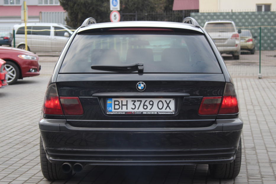 Продам BMW 330 2004 года в Одессе