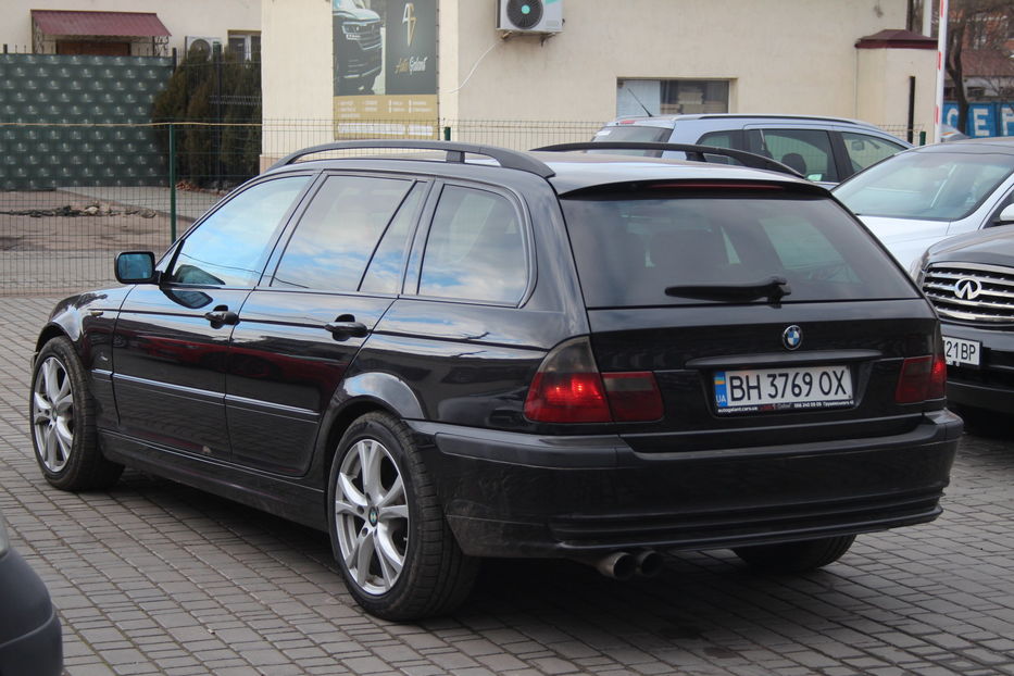 Продам BMW 330 2004 года в Одессе