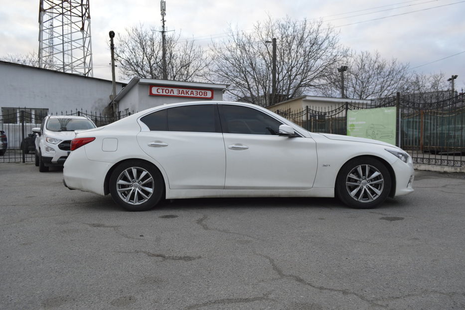 Продам Infiniti Q50 LUXE 2016 года в Одессе