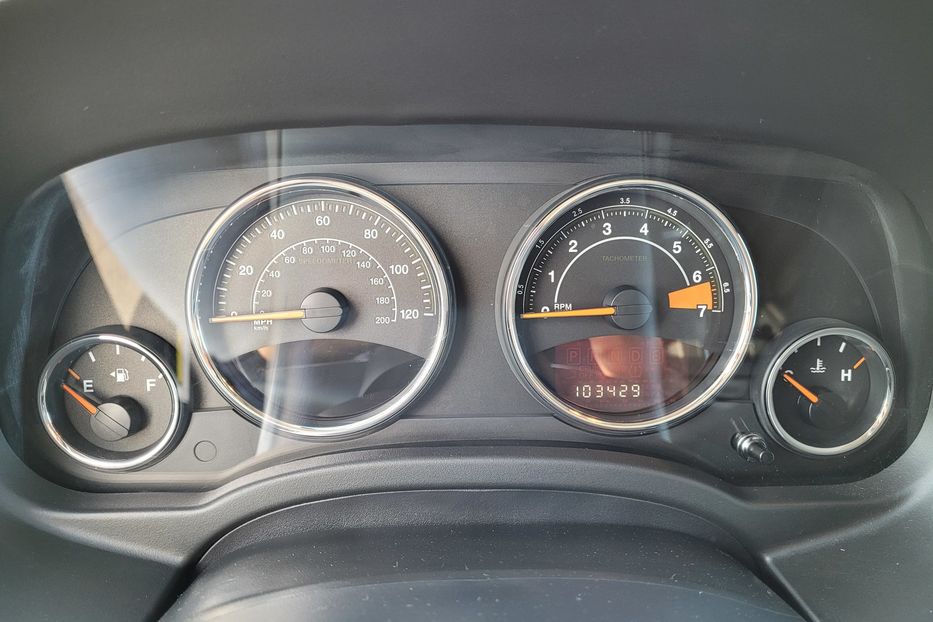 Продам Jeep Compass Latitude 2016 года в Одессе