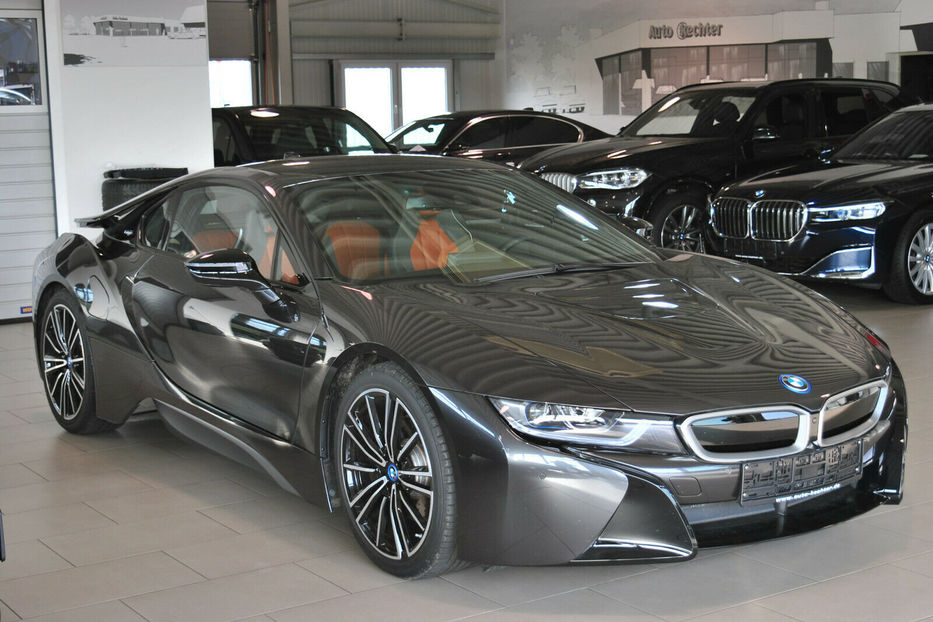 Продам BMW I8 Coupe 2020 года в Киеве