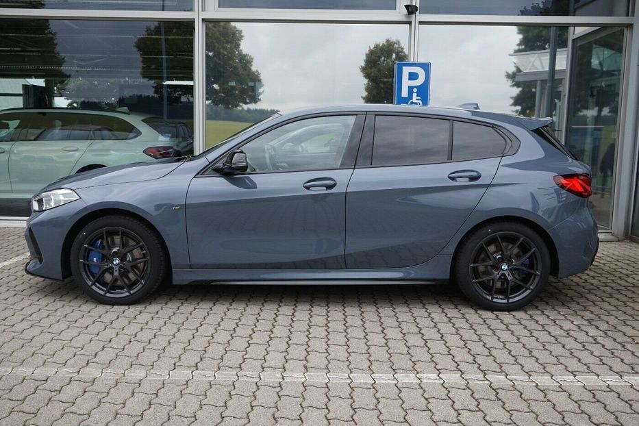 Продам BMW M1 M135i xDrive M Performance 2020 года в Киеве