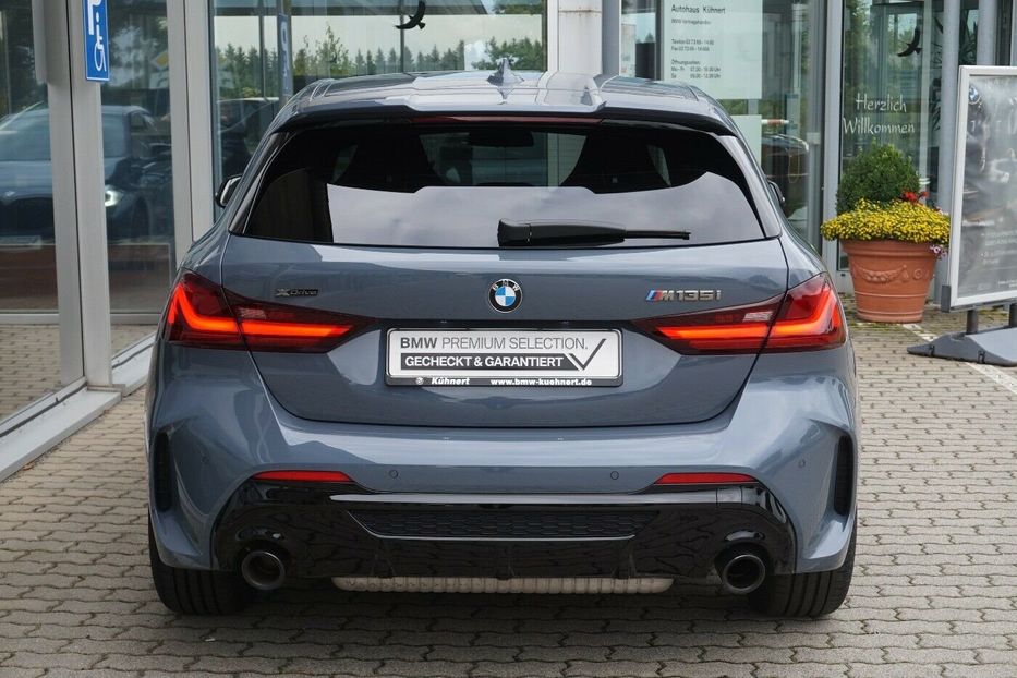 Продам BMW M1 M135i xDrive M Performance 2020 года в Киеве