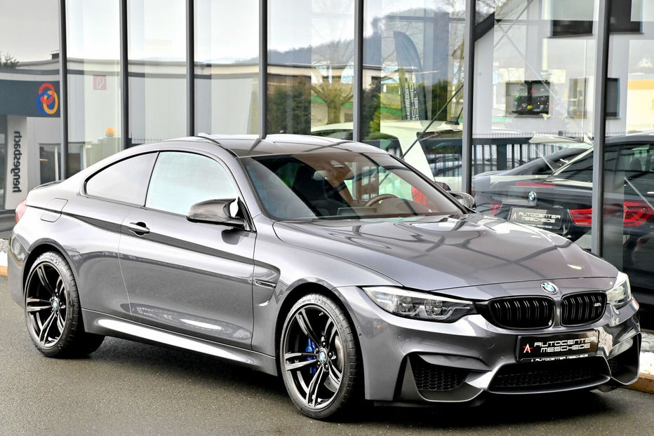 Продам BMW M4 Competition 2020 года в Киеве