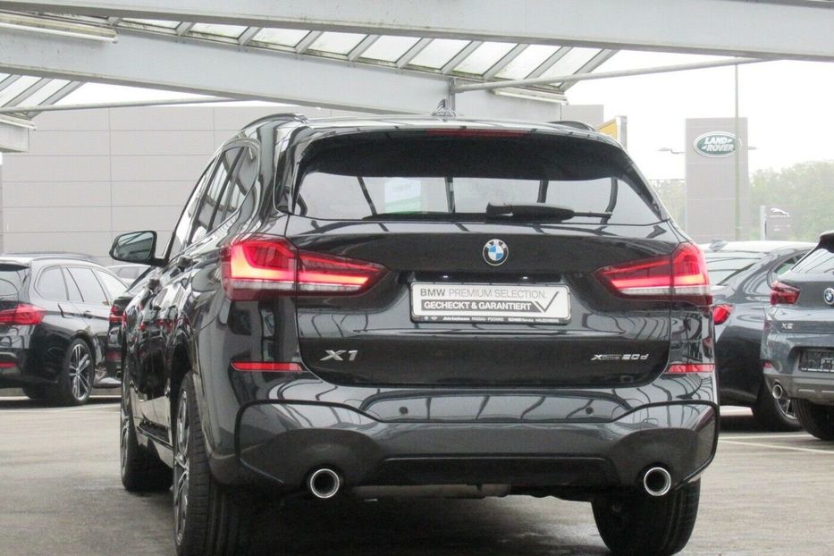 Продам BMW X1 xDrive20d M-Sport 2020 года в Киеве