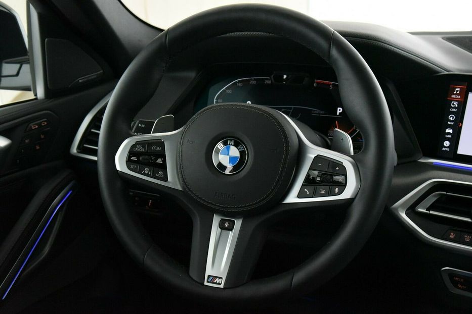 Продам BMW X6 xDrive 30d 2020 года в Киеве