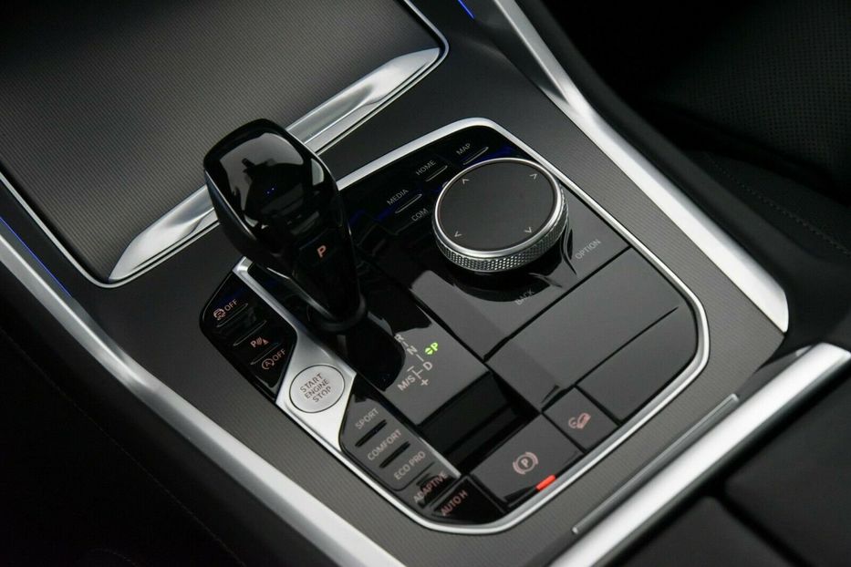 Продам BMW X6 xDrive 30d 2020 года в Киеве