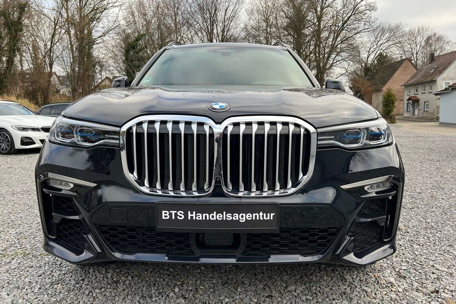 Продам BMW X7 xDrive 40 d M SPORT 2020 года в Киеве