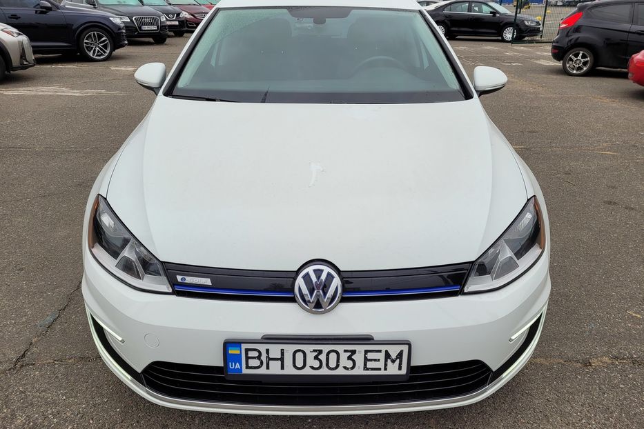 Продам Volkswagen e-Golf 2016 года в Одессе