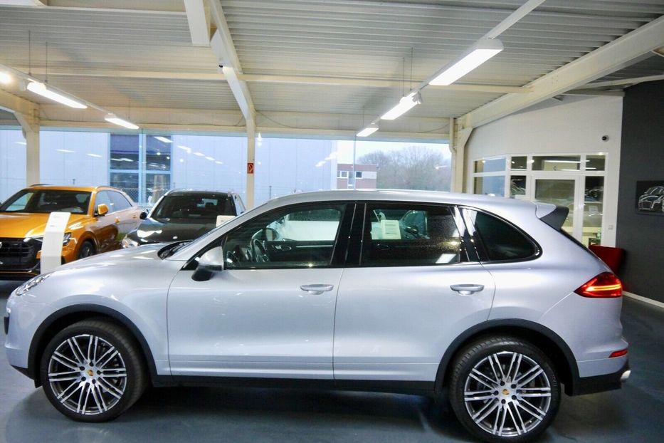 Продам Porsche Cayenne Diesel 2017 года в Киеве