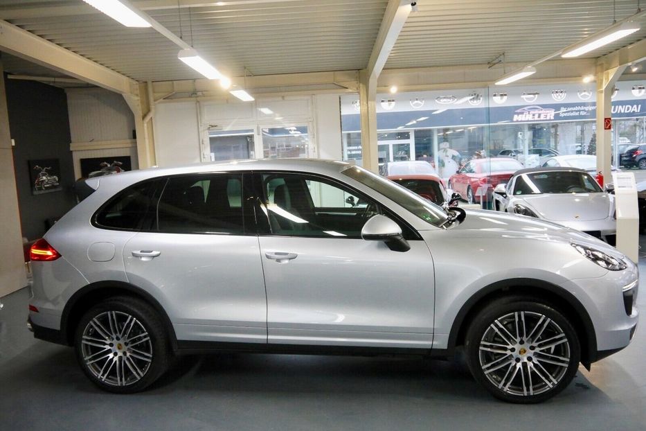 Продам Porsche Cayenne Diesel 2017 года в Киеве