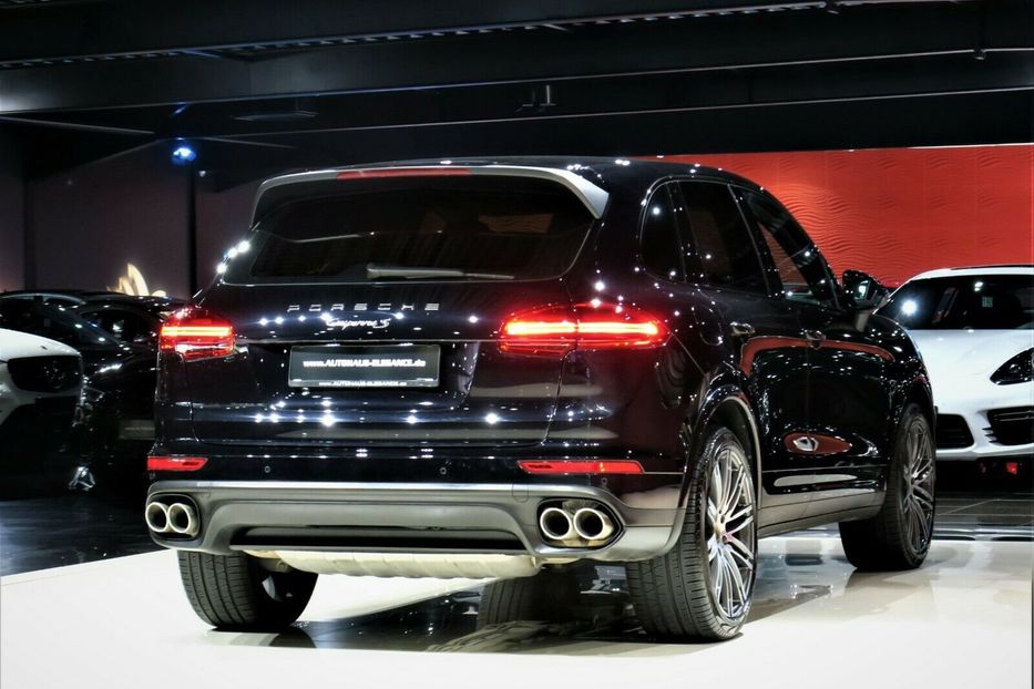 Продам Porsche Cayenne S Diesel 2017 года в Киеве