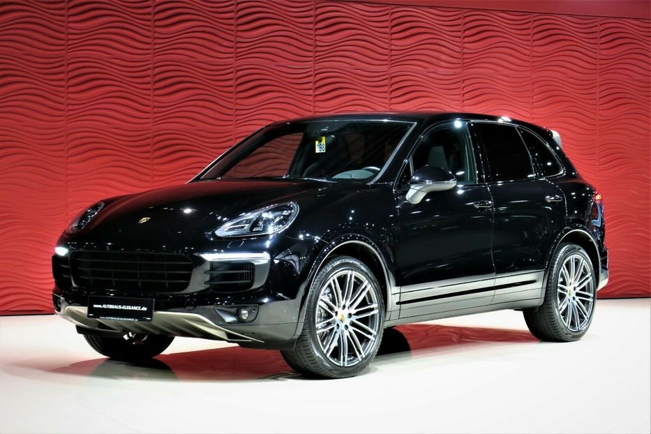 Продам Porsche Cayenne S Diesel 2017 года в Киеве