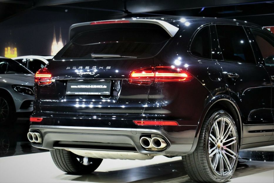 Продам Porsche Cayenne S Diesel 2017 года в Киеве