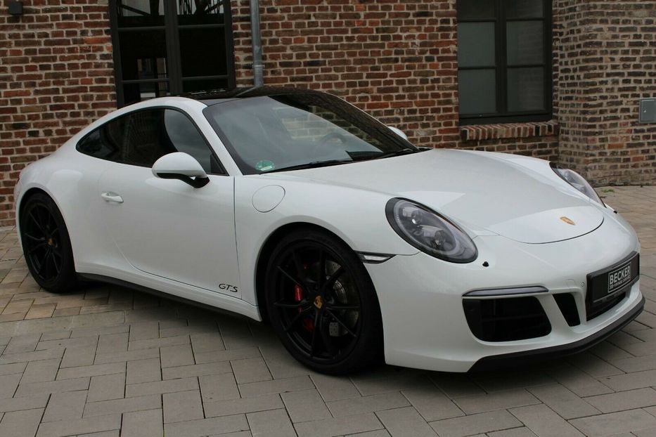 Продам Porsche 911 Carrera GTS 2018 года в Киеве