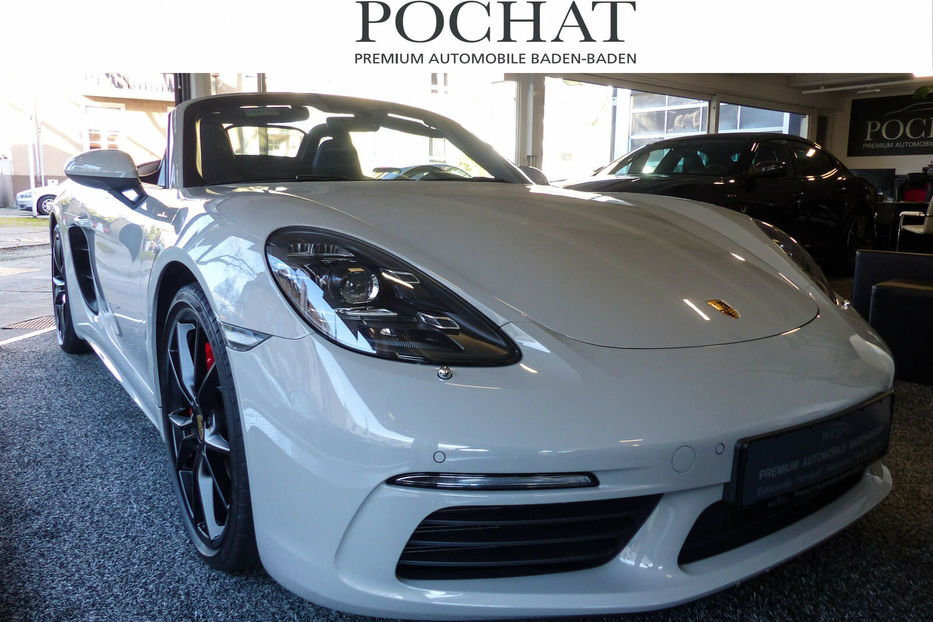 Продам Porsche Boxster 718 S 2018 года в Киеве