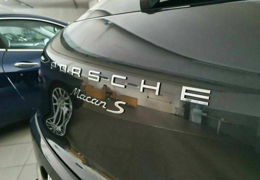 Продам Porsche Macan S Diesel 2018 года в Киеве