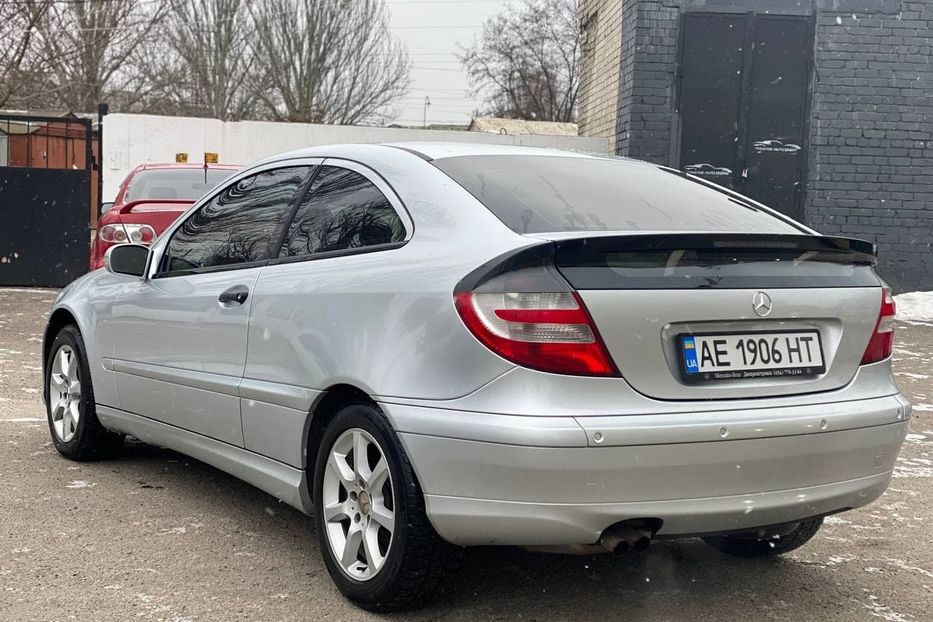 Продам Mercedes-Benz C-Class 2005 года в Днепре