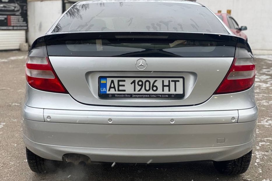 Продам Mercedes-Benz C-Class 2005 года в Днепре