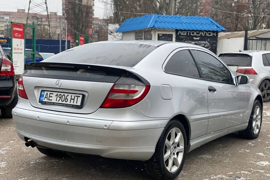 Продам Mercedes-Benz C-Class 2005 года в Днепре