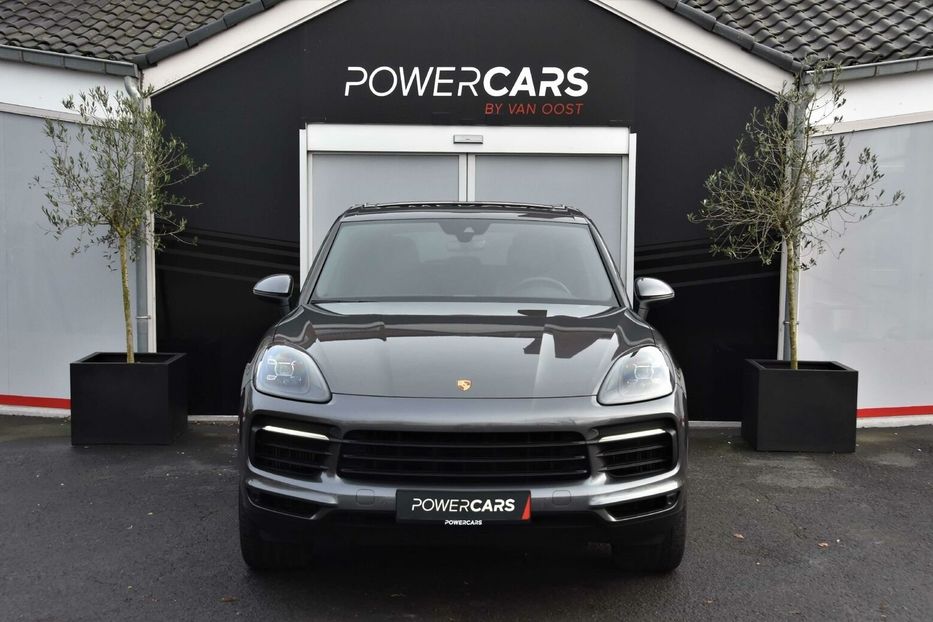 Продам Porsche Cayenne 2019 года в Киеве