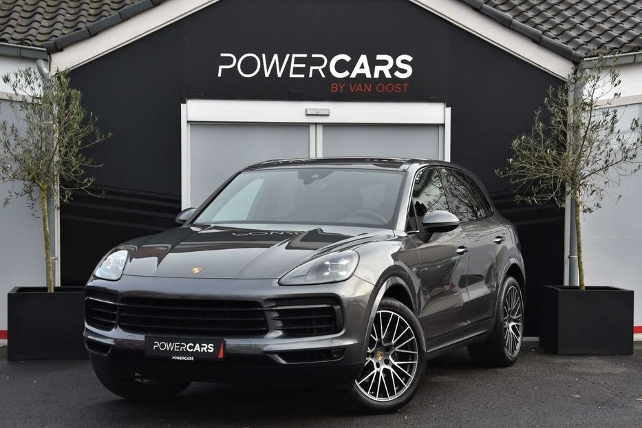 Продам Porsche Cayenne 2019 года в Киеве