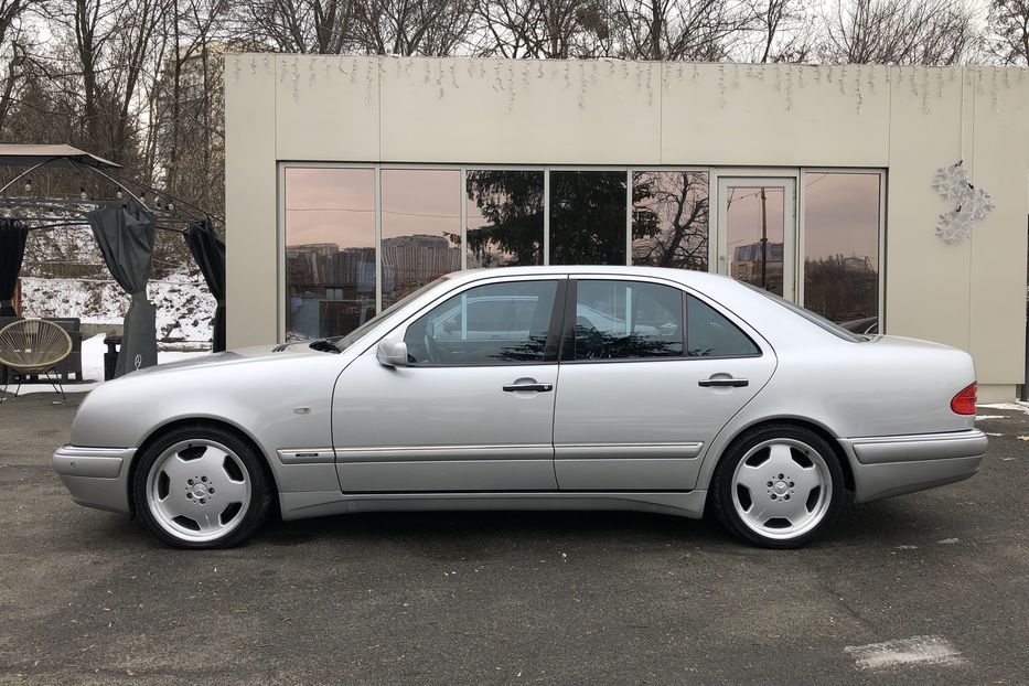 Продам Mercedes-Benz E-Class 55 AMG\\\ 1998 года в Киеве