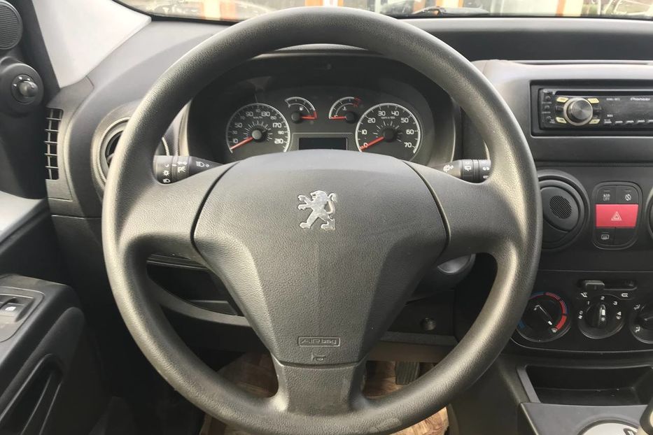 Продам Peugeot Bipper пасс. 2011 года в Одессе