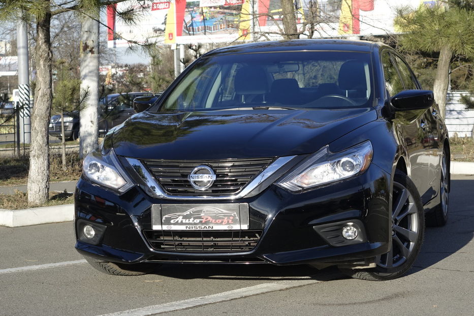 Продам Nissan Altima SR 2017 года в Одессе