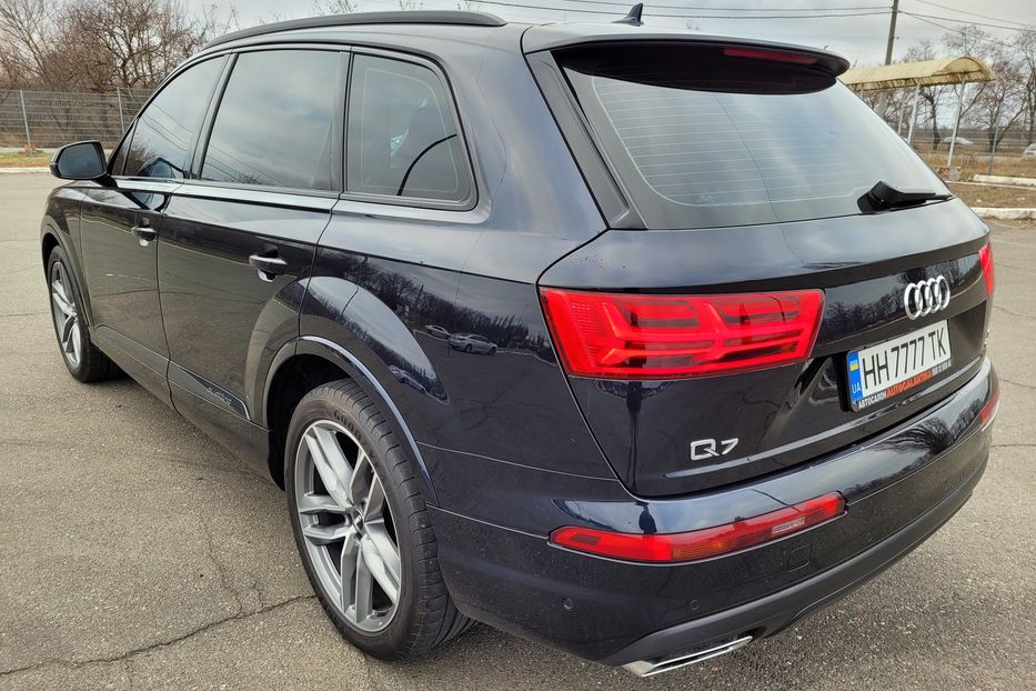 Продам Audi Q7 3.0 TDI Design Selection 2017 года в Одессе