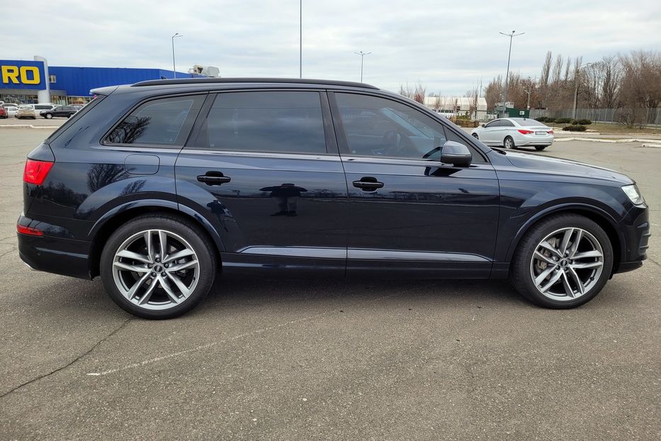 Продам Audi Q7 3.0 TDI Design Selection 2017 года в Одессе