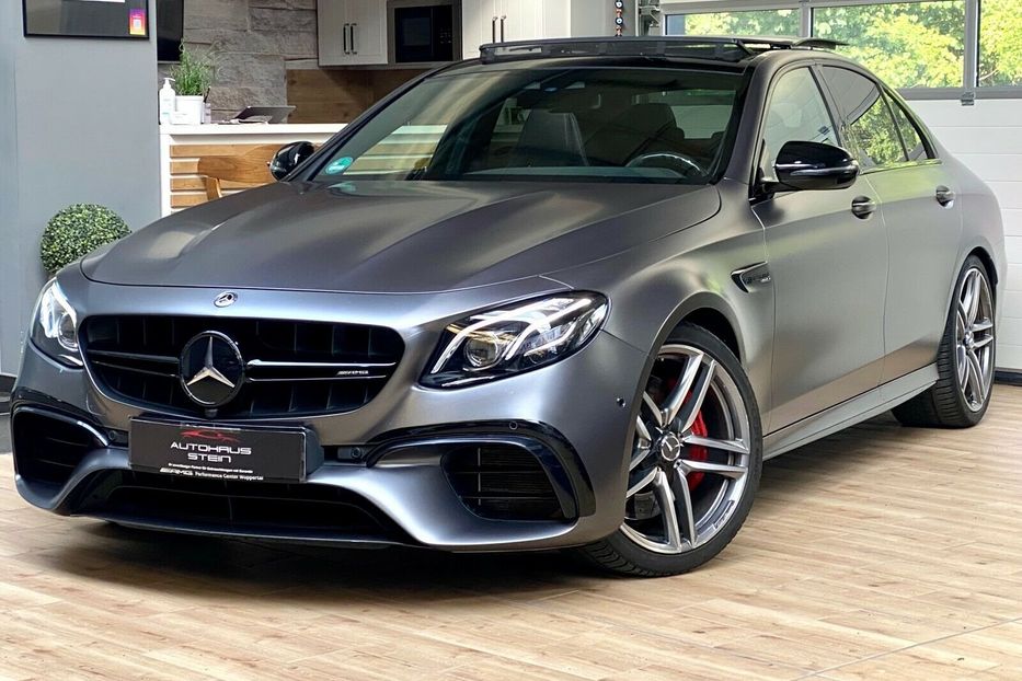 Продам Mercedes-Benz E-Class E63S AMG 4Matic 2017 года в Киеве