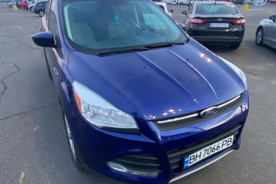 Продам Ford Escape 2013 года в Одессе