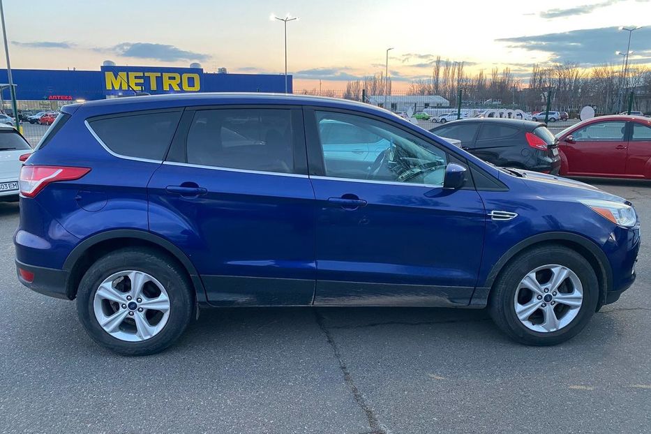 Продам Ford Escape 2013 года в Одессе