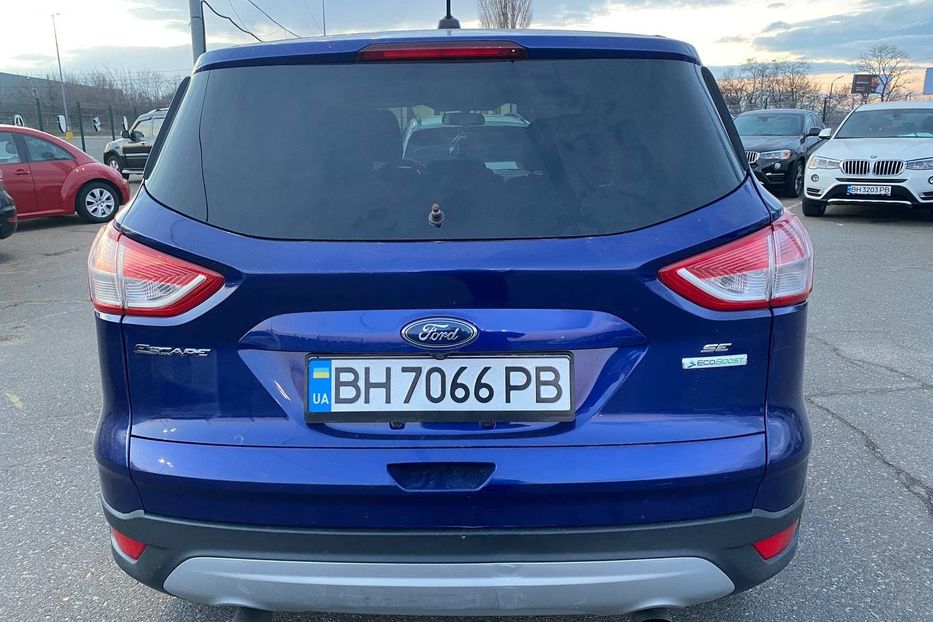 Продам Ford Escape 2013 года в Одессе