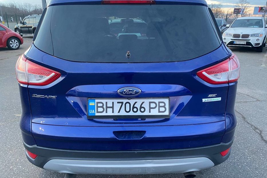 Продам Ford Escape 2013 года в Одессе