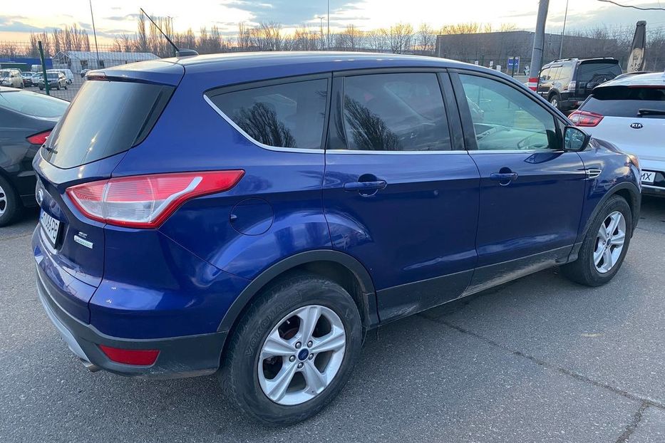 Продам Ford Escape 2013 года в Одессе