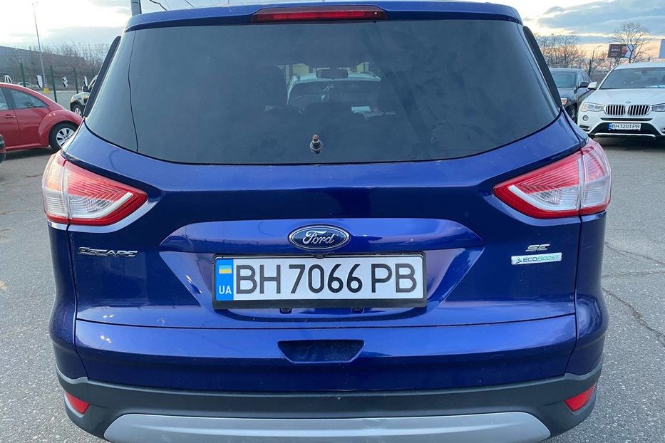 Продам Ford Escape 2013 года в Одессе