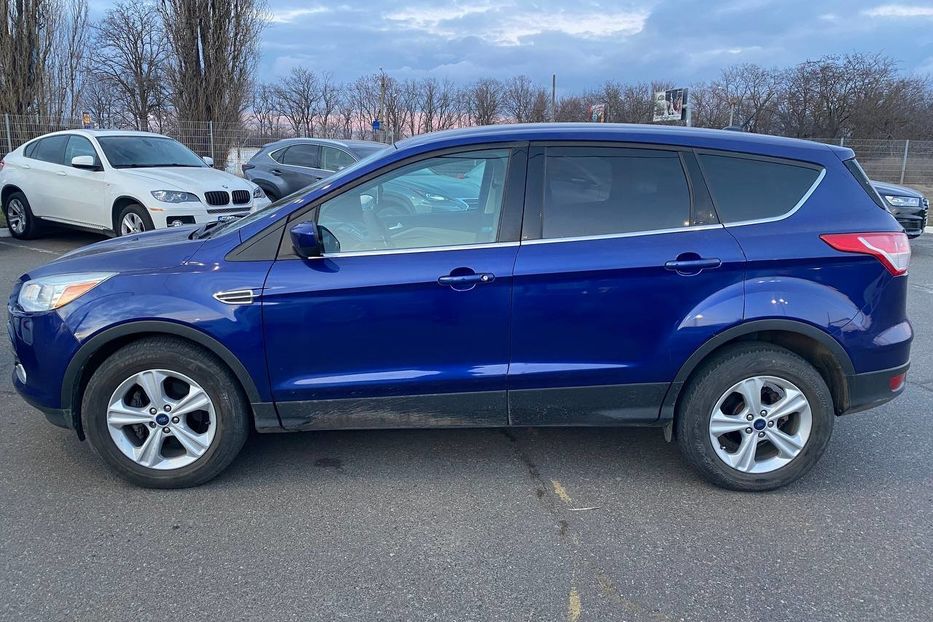 Продам Ford Escape 2013 года в Одессе