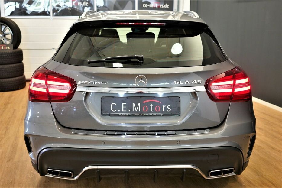 Продам Mercedes-Benz GLA-Class GLA45 AMG 4Matic 2017 года в Киеве