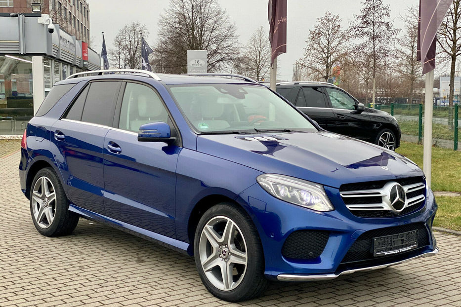 Продам Mercedes-Benz GLE-Class GLE350d AMG 4Matic 2017 года в Киеве