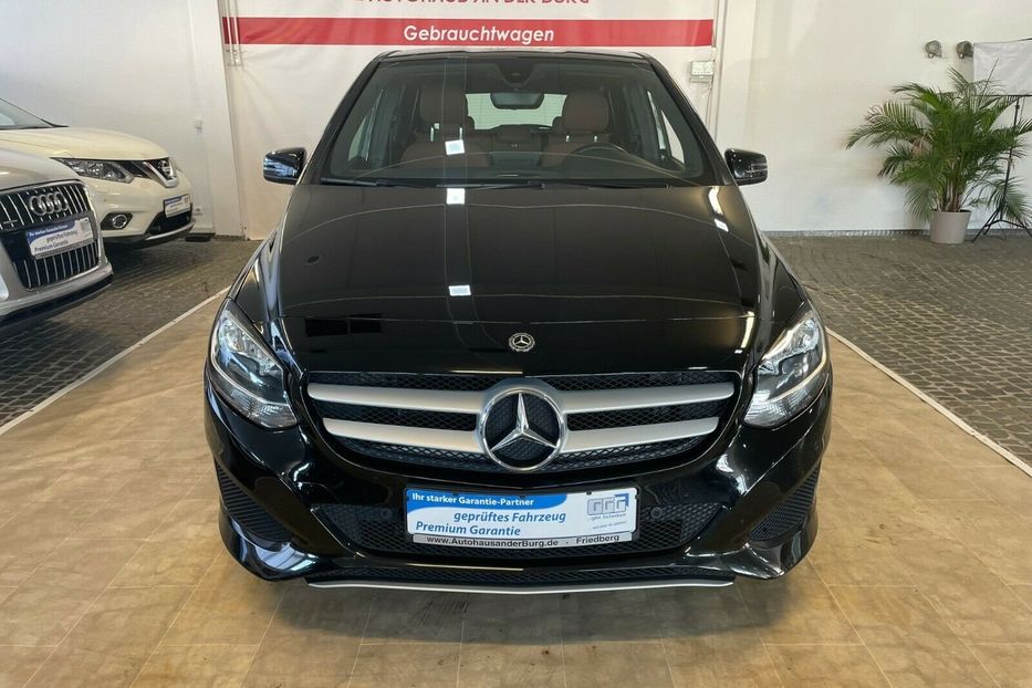 Продам Mercedes-Benz B-Class B180d 2018 года в Киеве