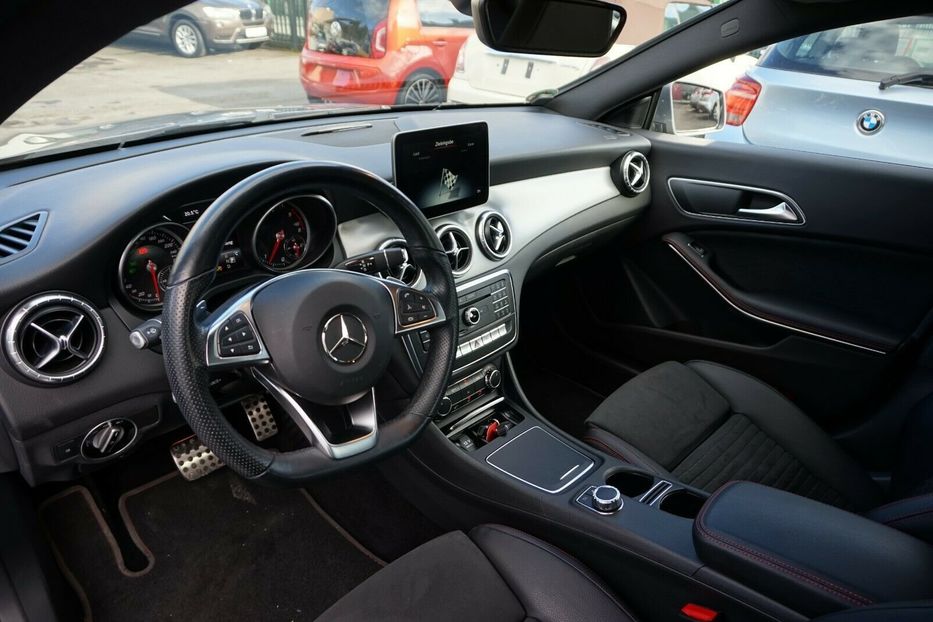 Продам Mercedes-Benz C-Class CLA200d AMG 2018 года в Киеве