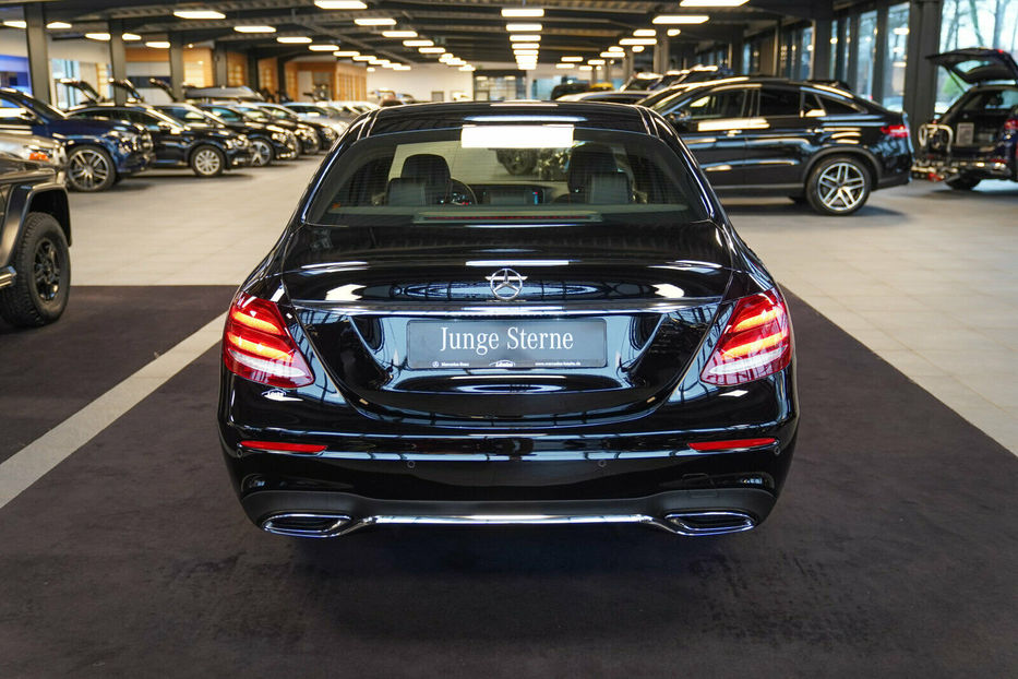 Продам Mercedes-Benz E-Class E350d AMG 2018 года в Киеве